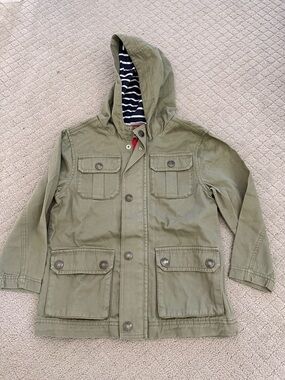 Hanna Andersson Kids Hooded Utility Jacket in Olive Green